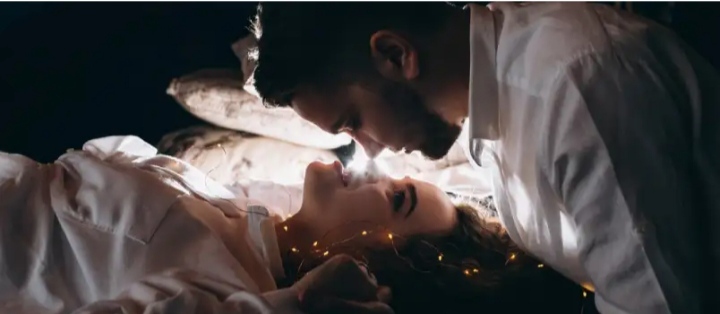 IMG 20230915 111423 10 cele mai bune jocuri romantice pentru distractie cuplurilor